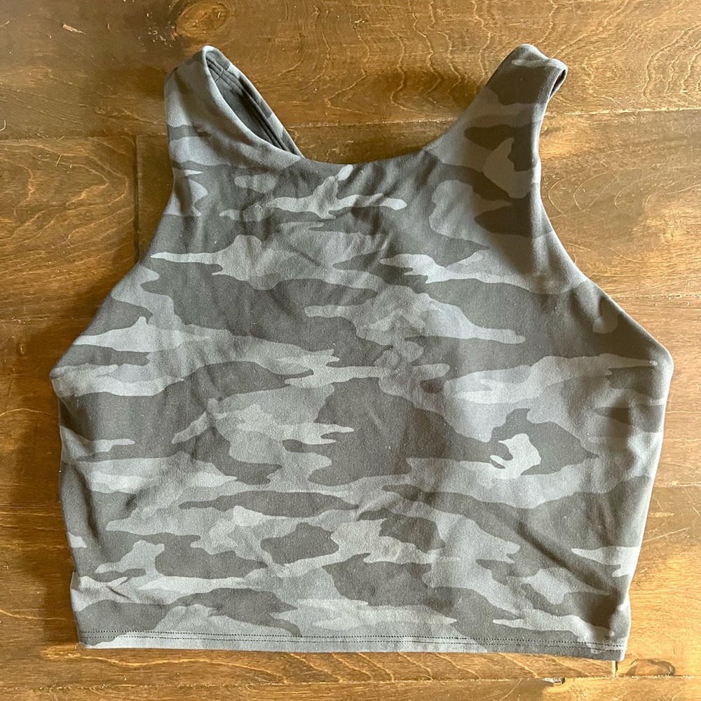 Athlete black camo crop top tank XL